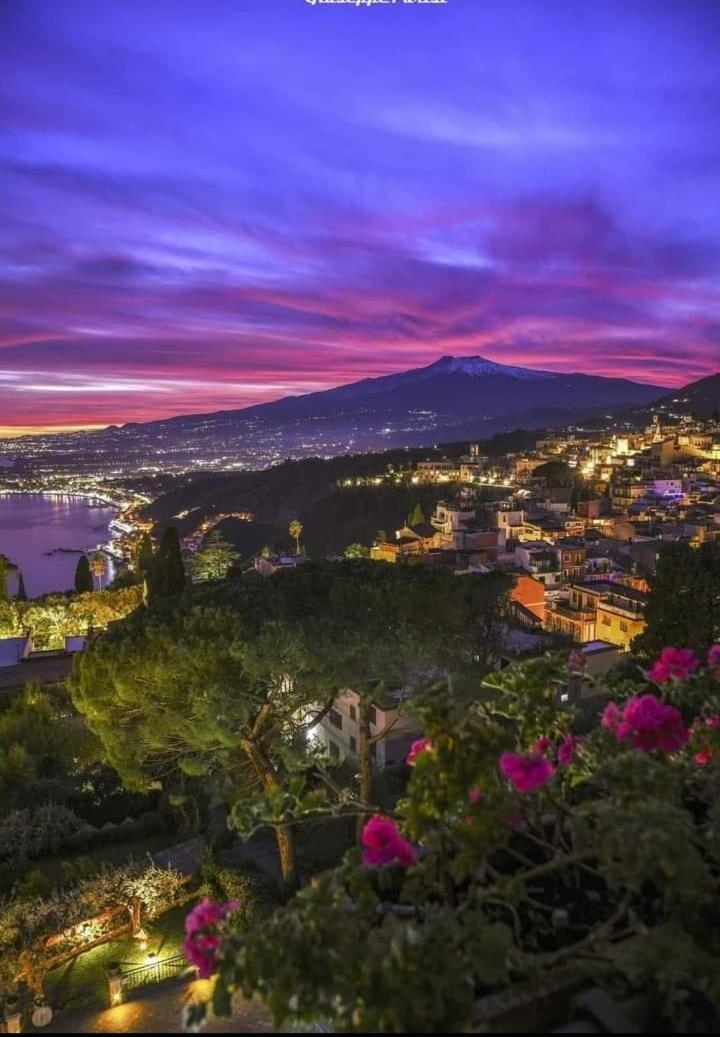 Casa Vacanze Piekny Dom Taormina Luaran gambar